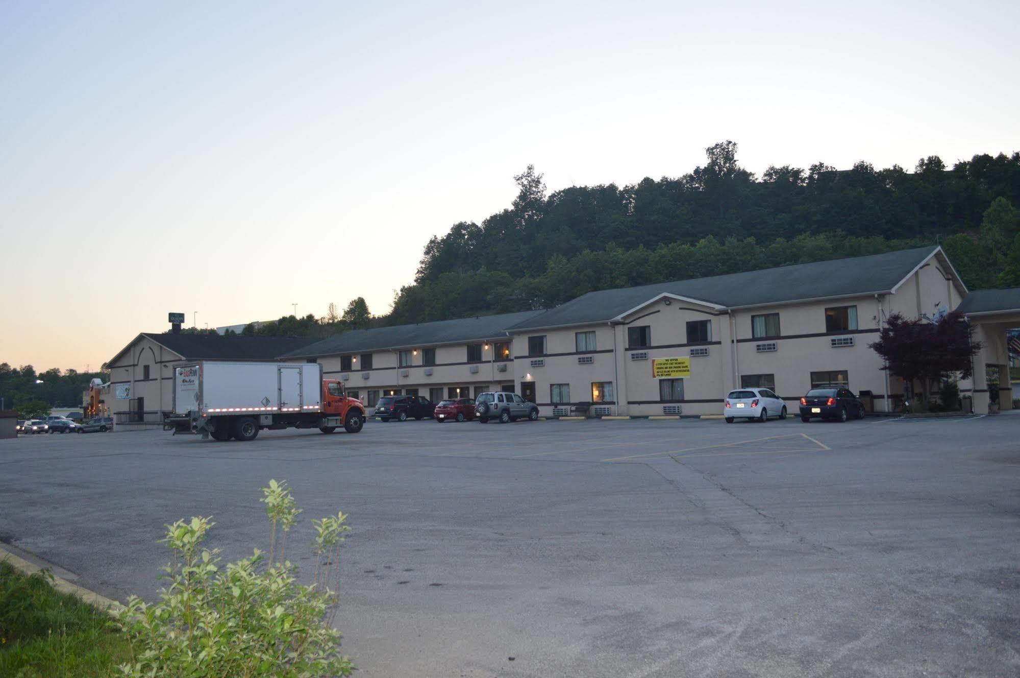 American Elite Inn Hazard Esterno foto